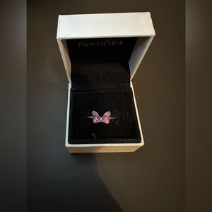 Pandora X Disney Minnie's Sparkling Bow Ring